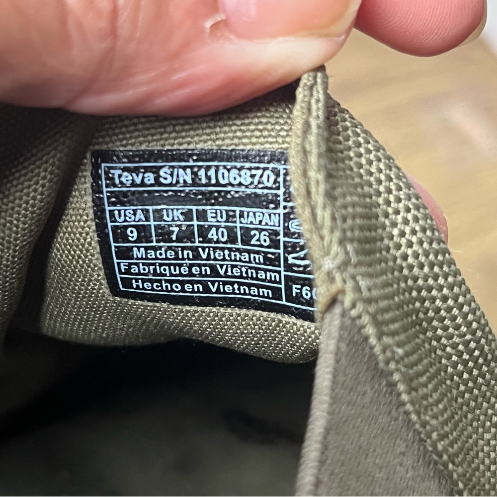 Teva Voya Slip On Canvas Green Sneakers Size 9 - Picture 11 of 12